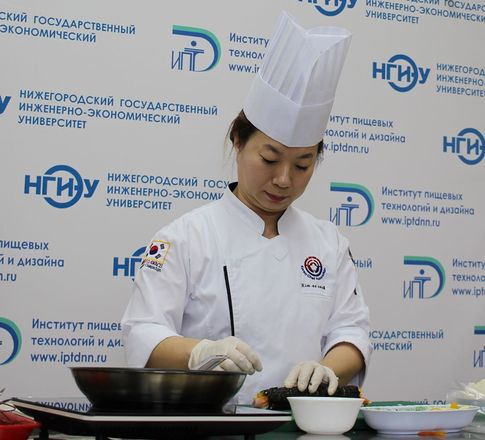 Корейские повара научили нижегородских студентов готовить национальные блюда (ФОТО) - фото 55