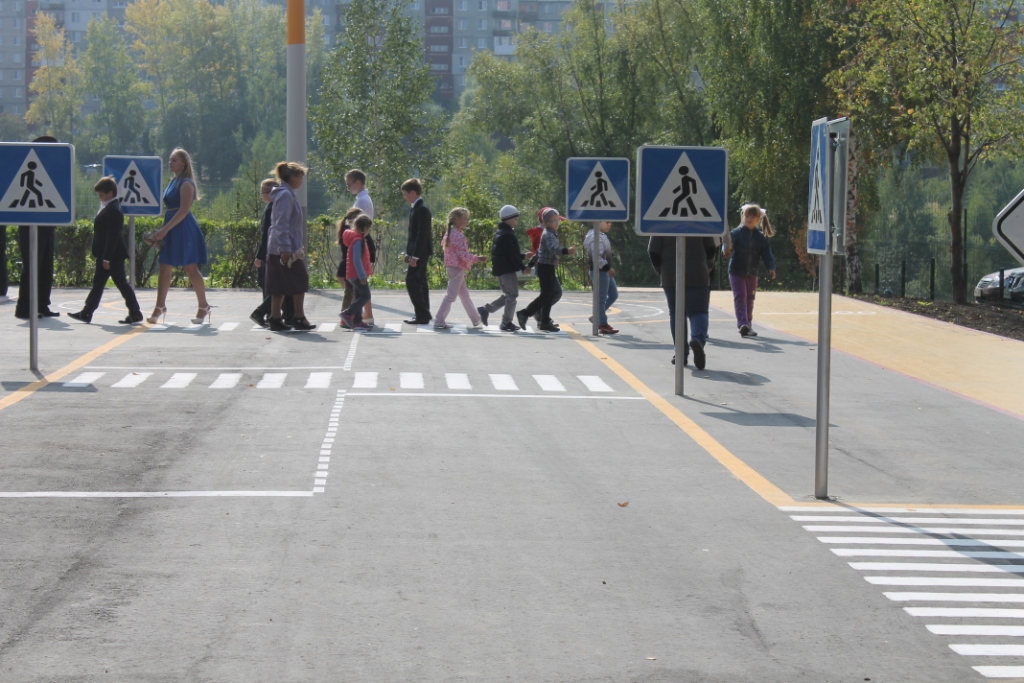 Полторы тысячи светоотражающих дорожных знаков установят в Нижнем Новгороде