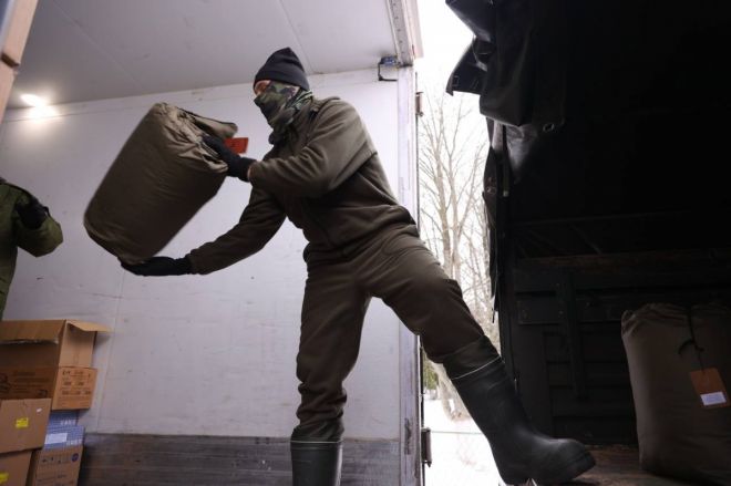 Теплые вещи и генераторы доставили нижегородским военным на приграничные территории - фото 4
