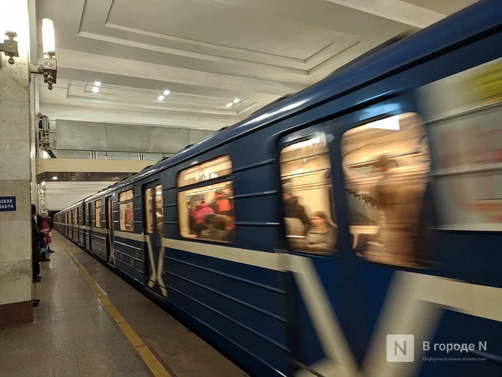 Устроившего дебош в метро нижегородца увезли в полицию