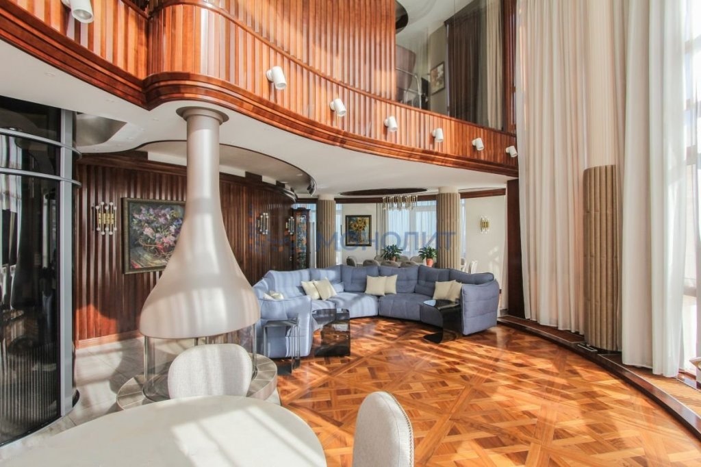 Квартиру с лифтом продают в Нижнем Новгороде за 120 000 000 рублей - фото 1