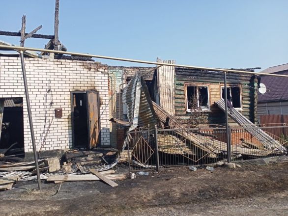 Два дома и автомобиль сгорели в Выксе - фото 4
