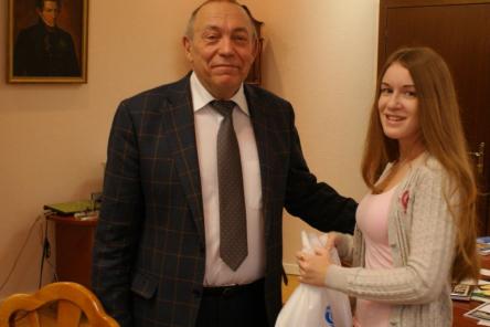Поздравление ректора ННГУ Евгения Чупрунова с Днем студента