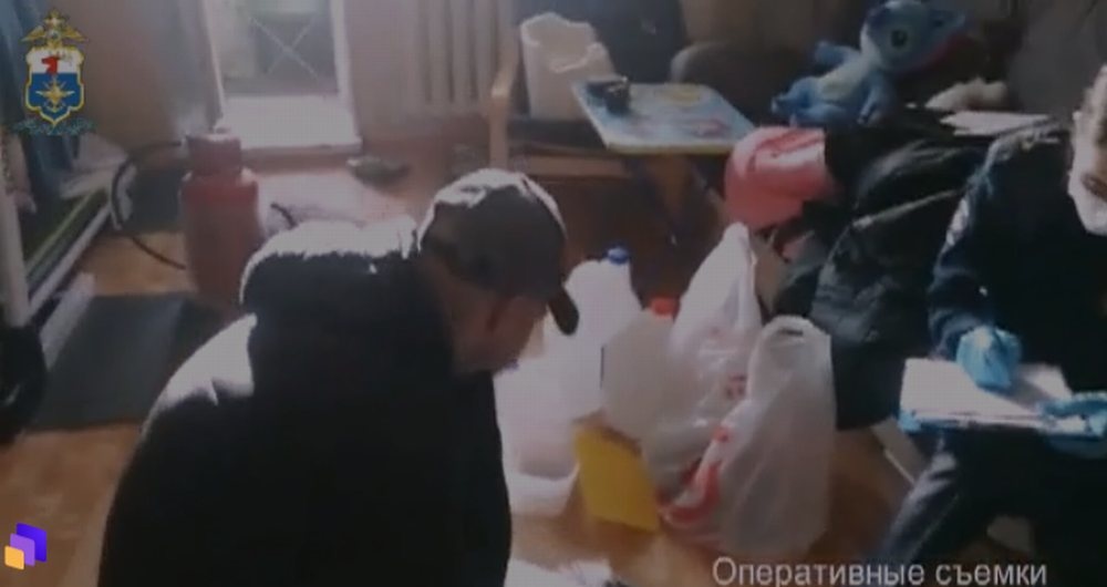 Подпольную нарколабораторию устроил в квартире житель Дзержинска - фото 1