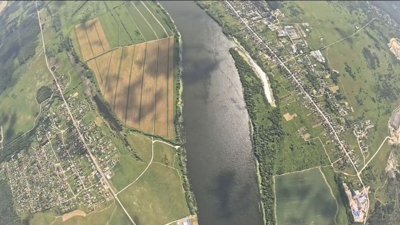 Нижегородский актер Марк Эйдельштейн впервые прыгнул с парашютом - фото 3