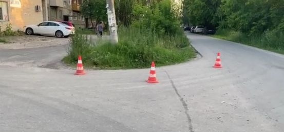 Автомобиль сбил двух велосипедисток в Балахне - фото 1