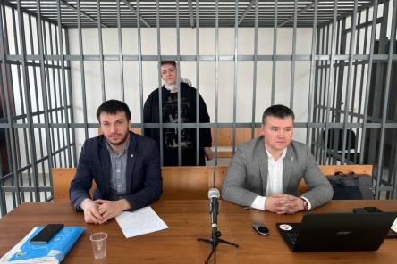 Насильно вывезенная из Нижнего Новгорода Зарема Мусаева останется в СИЗО до середины мая