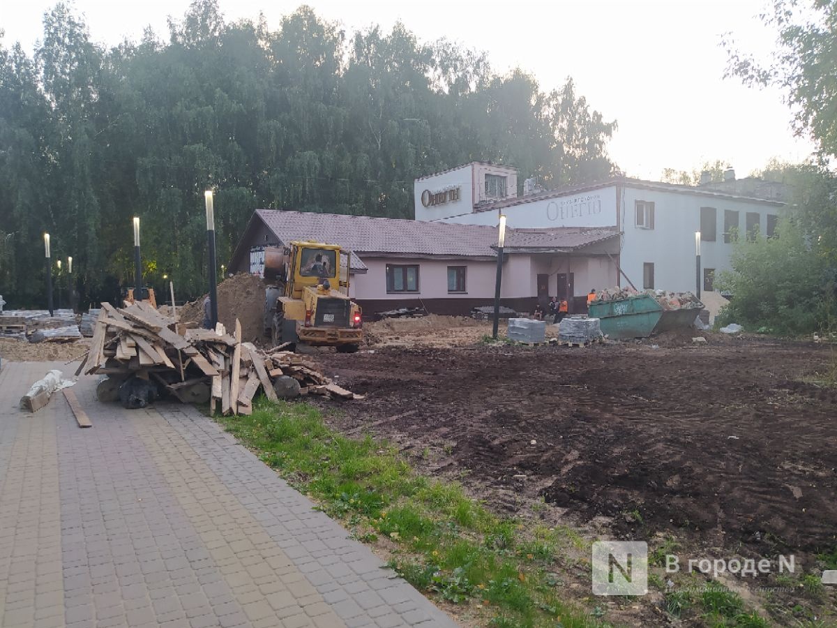 Ряд объектов в центре Нижнего Новгорода не благоустроили в срок - фото 1