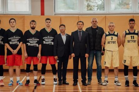 Студенты Мининского выиграли межвузовские соревнования по баскетболу