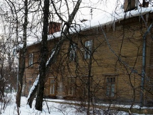 Полтора миллиона рублей требуется на ремонт разрушающегося дома на Ашхабадской