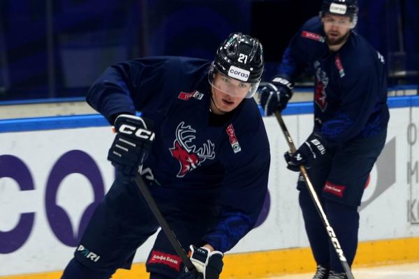 Нижегородское &laquo;Торпедо&raquo; всухую проиграло &laquo;Трактору&raquo; с разгромным счетом