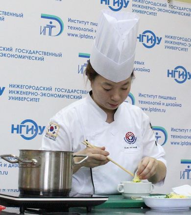 Корейские повара научили нижегородских студентов готовить национальные блюда (ФОТО) - фото 42