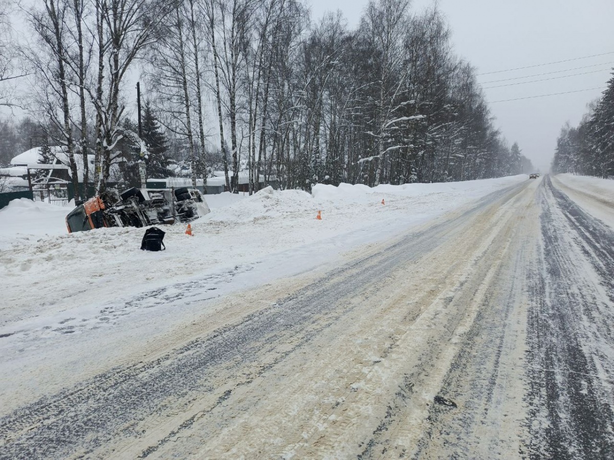 В Минздраве рассказали о состоянии пострадавших в ДТП с автобусом на Бору - фото 1