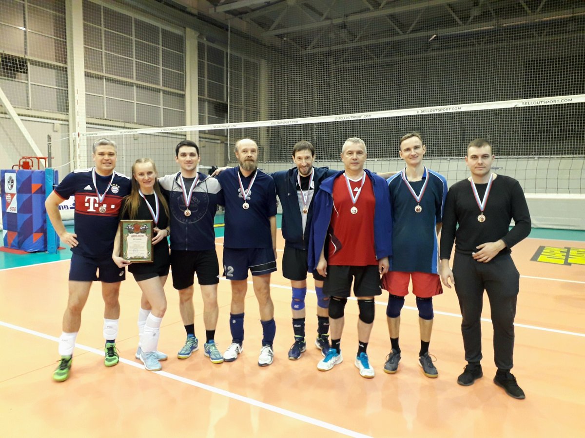Преподаватели ННГУ стали призёрами всероссийского волейбольного турнира - фото 1