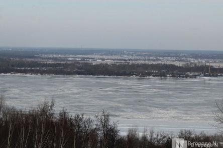 Двух школьниц спасли на Оке в Нижнем Новгороде