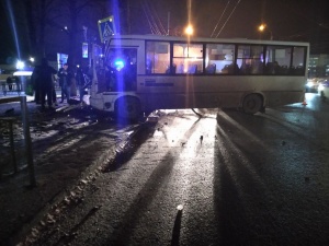Водитель иномарки, сбежавший после ДТП с маршруткой в Сормове, пришел с повинной