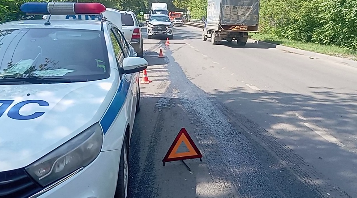 Двое детей пострадали после столкновения иномарок в Нижнем Новгороде - фото 1