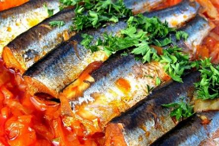 Килька в томате: рейтинг качества и советы по выбору