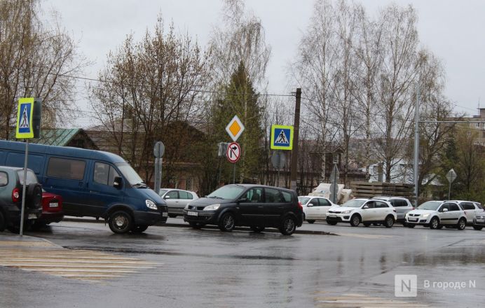 Огромные пробки возникли на перекрестке Ванеева &mdash; Сусловой в Нижнем Новгороде - фото 17
