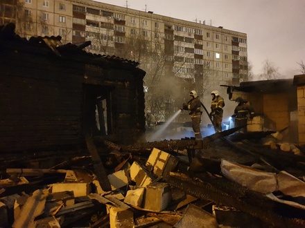 Жилой дом сгорел в Ленинском районе