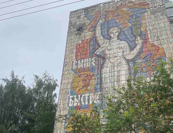 Администрация Московского района рассматривает варианты сохранения мозаики на улице Березовской - фото 1