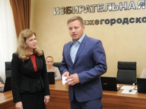 Артему Баранову выдано удостоверение депутата Заксобрания Нижегородской области